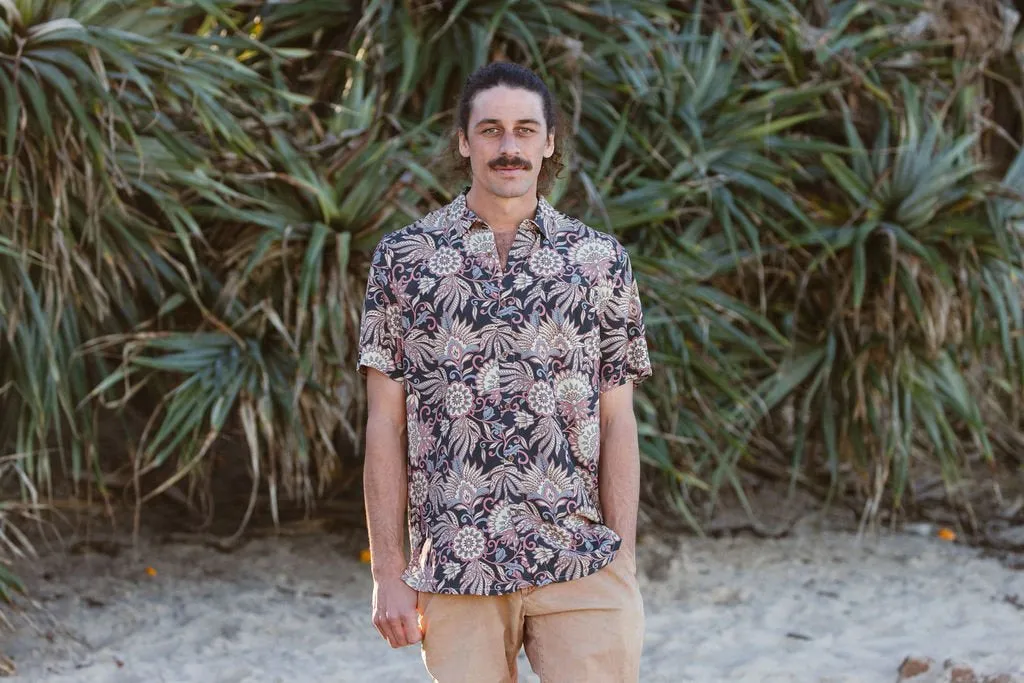 Skumi Mens Button Up Short Sleeve Shirt Plant World