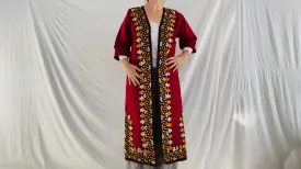 Vintage Silk Coat. Turkmen Silk Chirpy Chapan. Fabulous Embroidery.