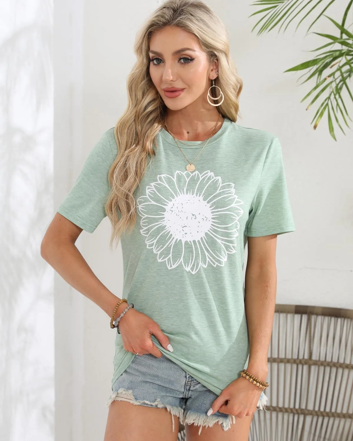 Womens T Shirts Short Sleeve Tees Sunflower Vacation Graphic Loose Summer Tops